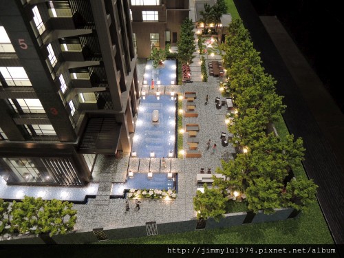 [竹北] 竹星建設「竹北之星」外觀參考模型 2013-03-06 010
