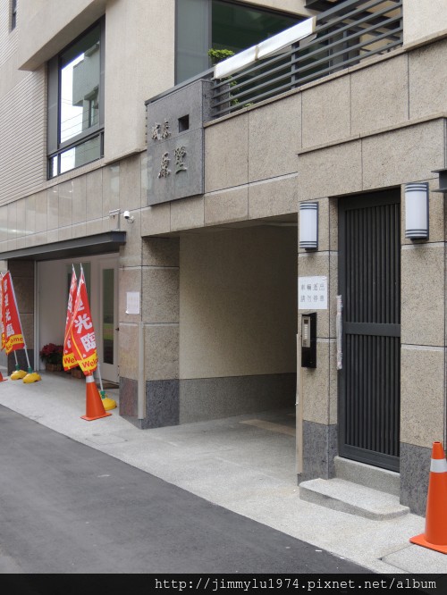 [新竹] 域泰開發「域泰原墅」全新完工 2013-04-15 008