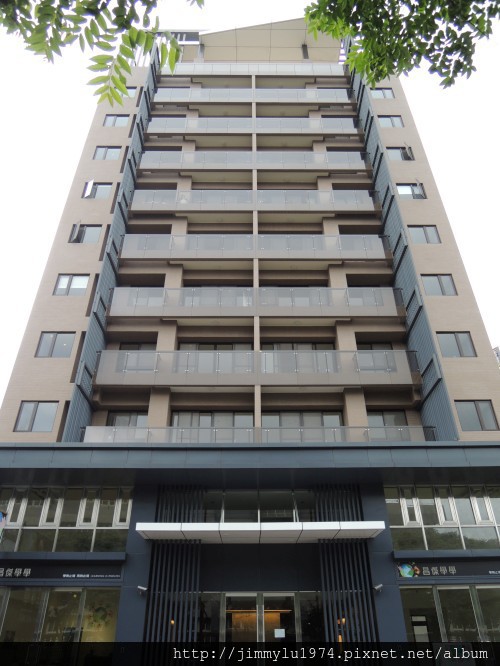 [竹北] 昌傑建設「昌傑學學」實品屋參考裝潢 2013-04-24 020