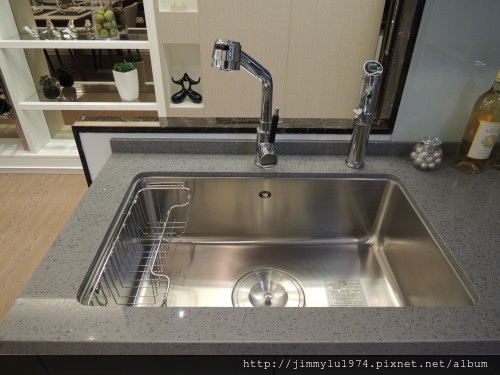 [新竹] 展藝建設「問鼎苑」(大樓) 2013-07-01 009.jpg
