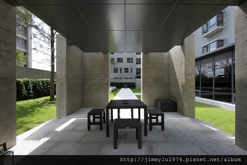 [竹北高鐵] 新業建設「新業APlus」(新業A+)(大樓) 2013-10-17 006