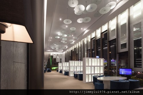 [竹北科二] 鴻築建設「賦格律」(大樓) 2013-10-18 014.jpg