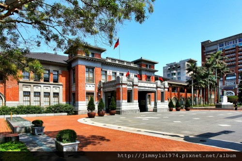 [新竹巨城] 正群建設「天青硯」(大樓) 2013-11-29 015 新竹市政府