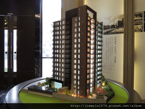 [新竹北門] 昌祐建設「昌祐北美館」(大樓) 2013-11-28 002.jpg