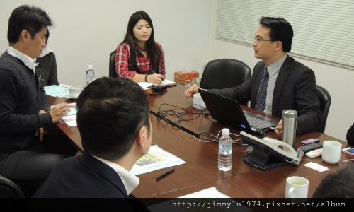 [住宅週報] 戴雲發「如何選購安全耐震的好宅」記者會 2013-12-04 001.JPG