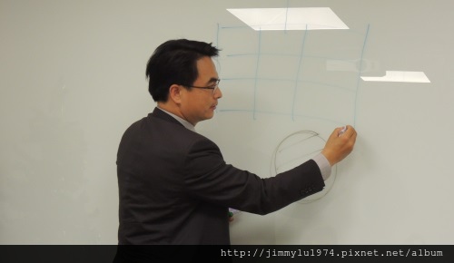 [住宅週報] 戴雲發「如何選購安全耐震的好宅」記者會 2013-12-04 004.JPG