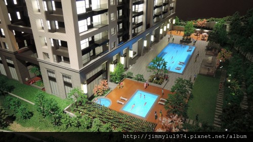[新竹明湖] 遠雄建設「遠雄御莊園」(大樓)參考模型 2014-02-19 015