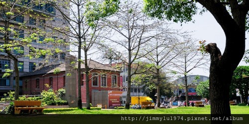 [新竹東門] 鑫奕建設「昕奕居」(大樓) 2014-04-15 006 美術暨開拓館