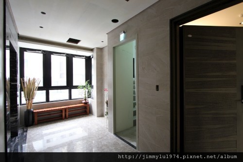 [竹南東站] 達程建設「皇鼎盛世」(大樓)實品屋 2014-04-29 041