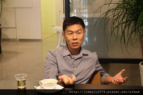 嘉定建設總經理邱慶文
