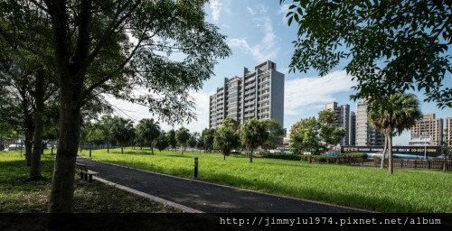 [竹北] 大濟建設「臻品花園」(大樓)外觀實景 2014-06-25 004