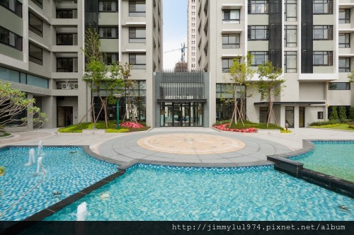 [竹北水岸] 源美建設「寬樸」(大樓)外觀公設實景 2013-03-12 004
