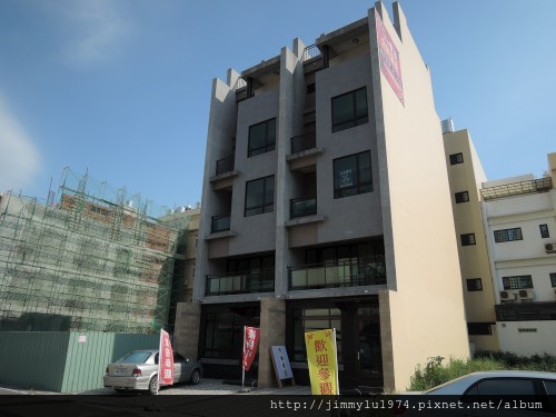 [竹北縣三] 悅昇建設「勝利雙星」(電梯透天) 2014-07-16 006.jpg