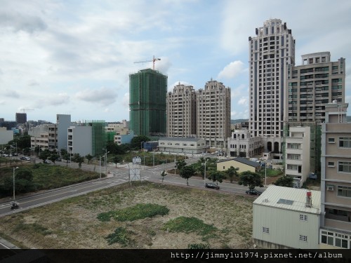[竹北縣三] 悅昇建設「勝利雙星」(電梯透天) 2014-07-16 035.jpg