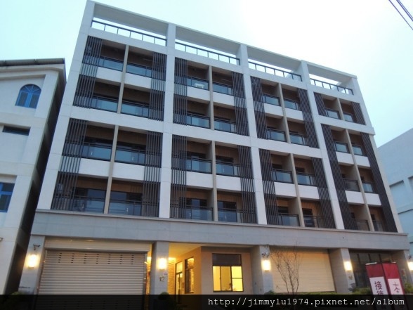 [新竹明湖] 晨寶建設「晨寶本事」(大樓)全新實品屋 2014-12-10 001