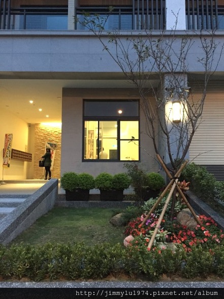 [新竹明湖] 晨寶建設「晨寶本事」(大樓)全新實品屋 2014-12-10 003