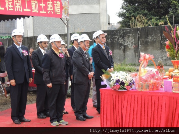 [竹北縣三] 總誼建設「公園苑」(大樓)開工 2015-01-14 002