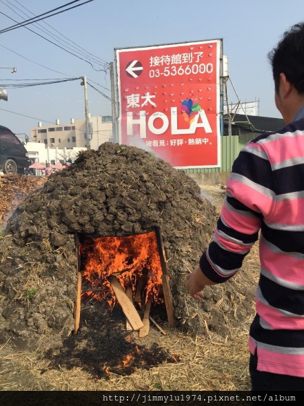 [新竹南寮] 聚樸建設「東大HOLA」(大樓)控窯 2015-01-17 007