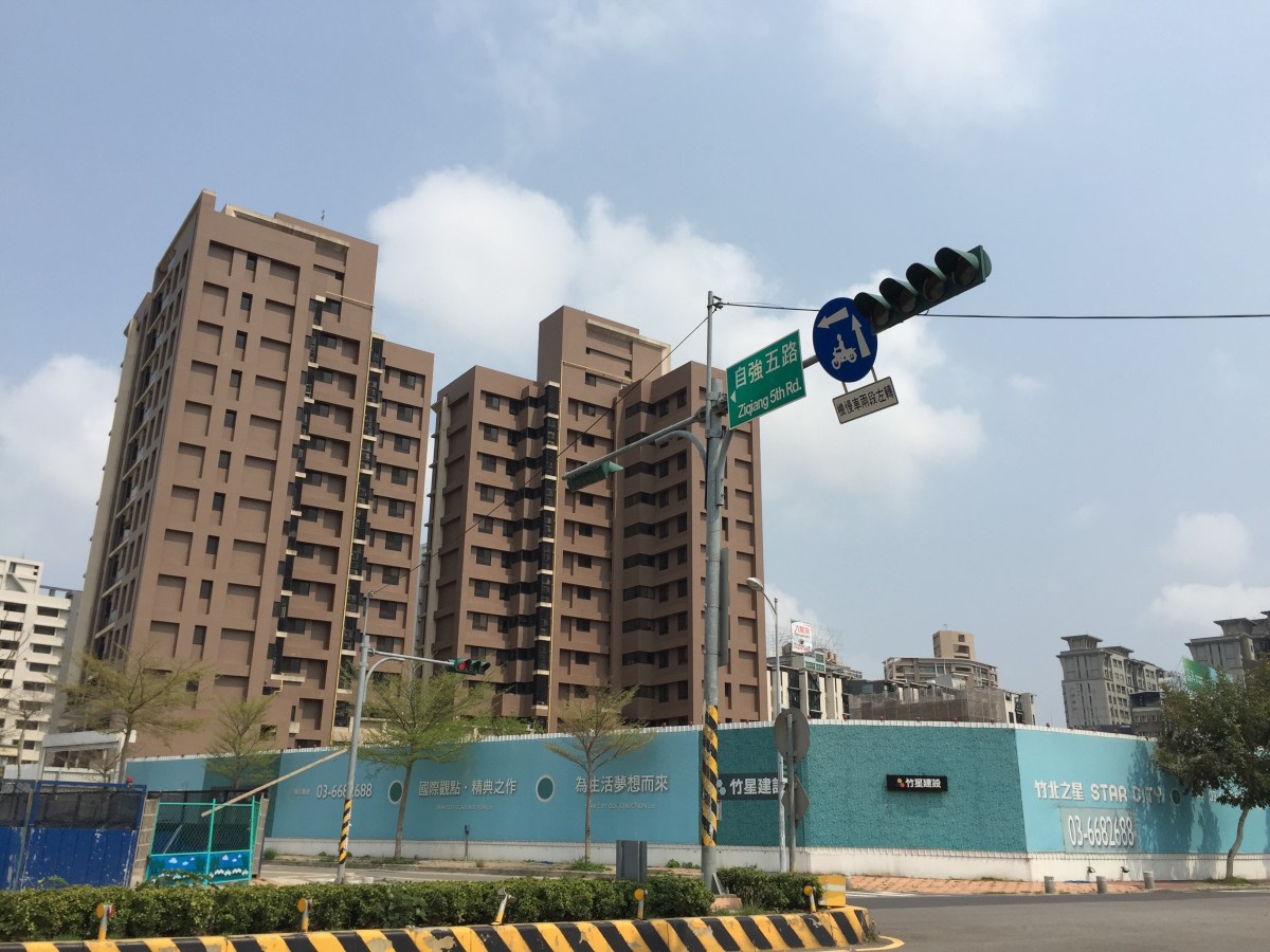 [竹北水岸] 竹北水岸建築群踏查2015-03-19 00041.jpg