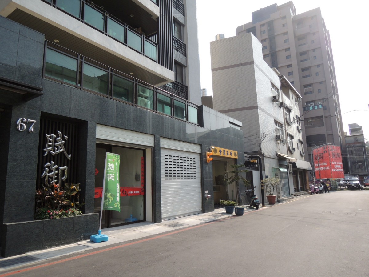 [新竹城隍] 展麗開發-賦御(大樓)2015-03-27 006