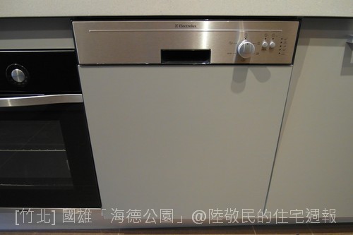 [竹北] 國雄建設「海德公園」2011-04-08 019.jpg