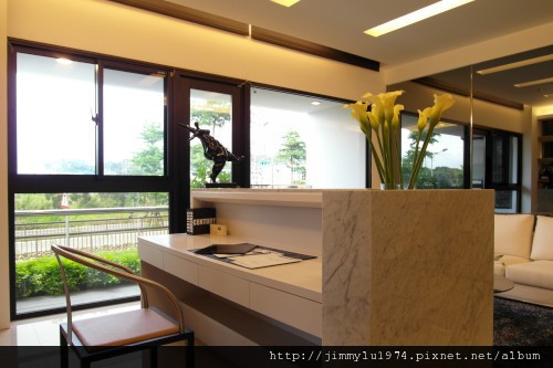 [竹北] 群新建設「A'more」2011-06-01 20.jpg