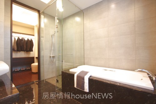 坤山建設「上謙」25樣品屋.JPG