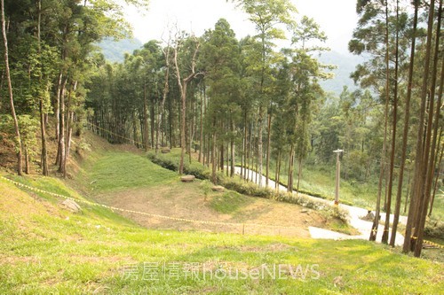 雲起山莊13基地現場.JPG