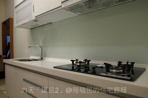 力天建設「謙品2」2011-01-13 04.JPG