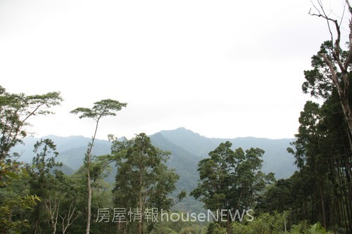 雲起山莊02基地現場.JPG