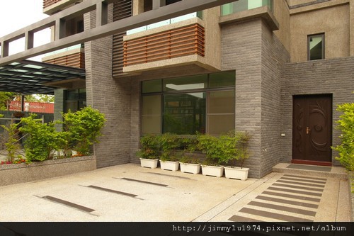 [竹南] 佑康建設「兼六園」2011-05-05 012.jpg