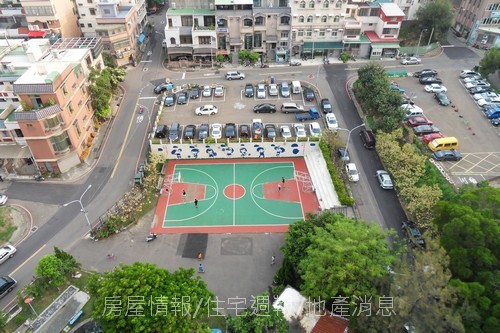 雄基建設「原風景」81俯瞰後棟公園.JPG