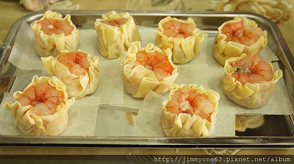 32蝦仁燒賣完成 32蝦仁燒賣完成