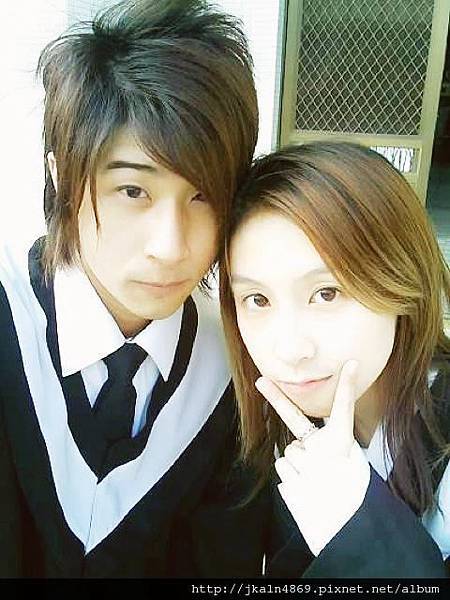 255211_471991312819471_2062960301_n