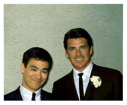 1924489_298213813666441_463141581_n.jpg 1924489_298213813666441_463141581_n.jpg