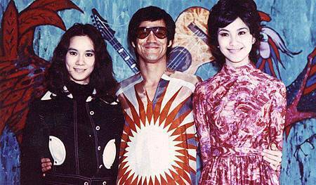 936415_327870924011657_163560094_n.jpg 936415_327870924011657_163560094_n.jpg