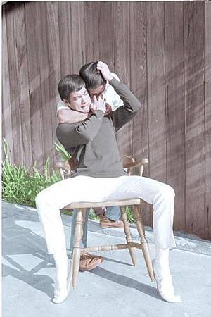 262619_232801970185220_1800281495_n.jpg 262619_232801970185220_1800281495_n.jpg