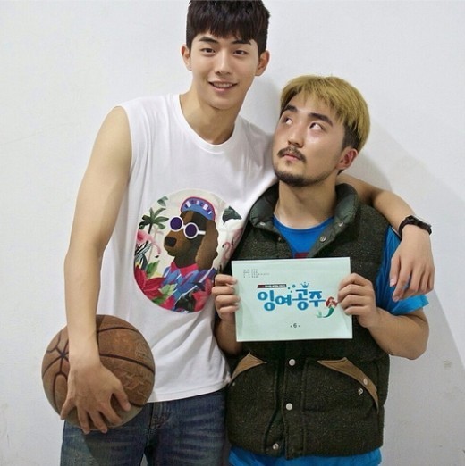 「剩餘公主」南柱赫公開和劉炳載(音譯)合照 「剩餘公主」南柱赫公開和劉炳載(音譯)合照