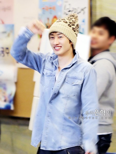 b2558e0a1561c7af1dc0c6b58027abfd.jpg b2558e0a1561c7af1dc0c6b58027abfd.jpg