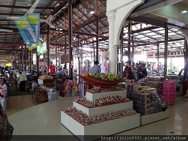 丹能莎朵水上市場