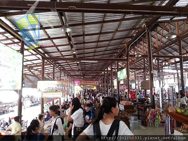 丹能莎朵水上市場