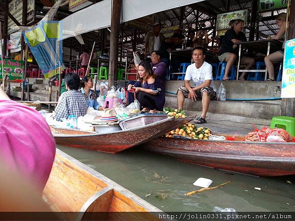 丹能莎朵水上市場