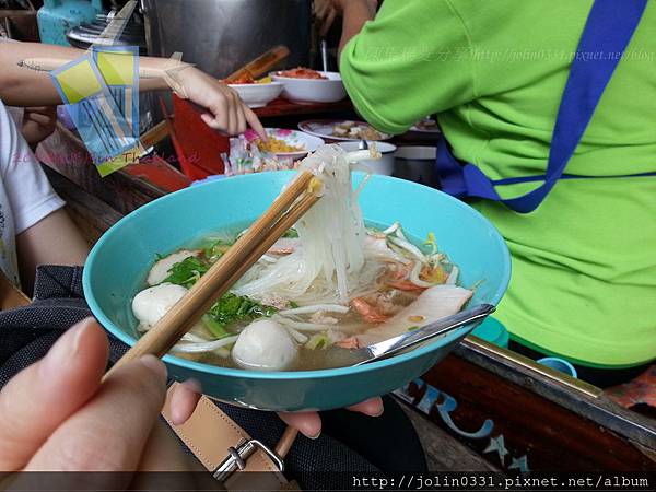 丹能莎朵水上市場