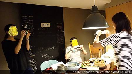 DSC00421mask.jpg DSC00421mask.jpg