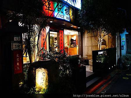 DSC03999(001).jpg DSC03999(001).jpg