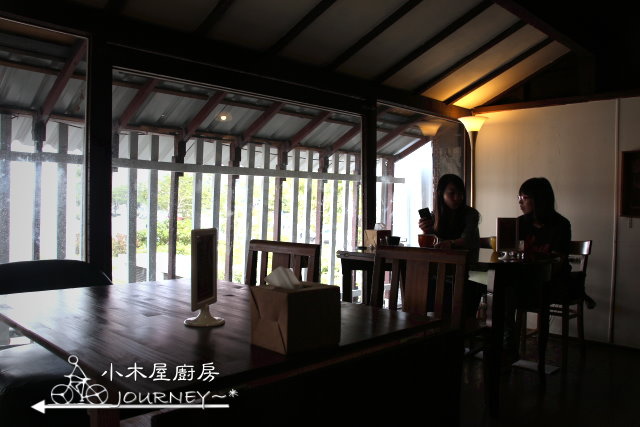小木屋01.jpg 小木屋01.jpg
