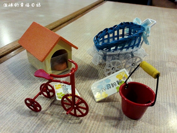 2013-10-12-00-47-51_deco.jpg 2013-10-12-00-47-51_deco.jpg