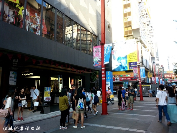 2013-10-12-00-58-12_deco.jpg 2013-10-12-00-58-12_deco.jpg