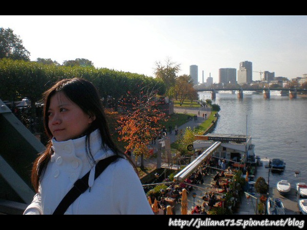 PhotoCap_081018133 小倩 (Helen).jpg PhotoCap_081018133 小倩 (Helen).jpg