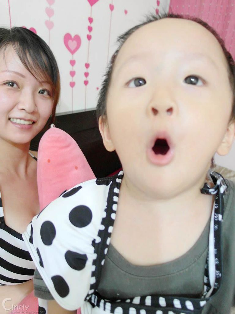 艾葳泳裝穿衣達人大賽 i love bikiniX夏之戀泳裝 ♥把性感悄悄放一點出來♥可愛多一點出來♥(文中有過多肥肉請慎入!)